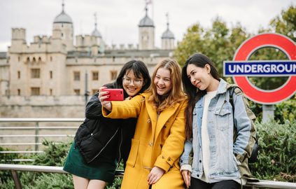 A group of KICL students taking a selfie