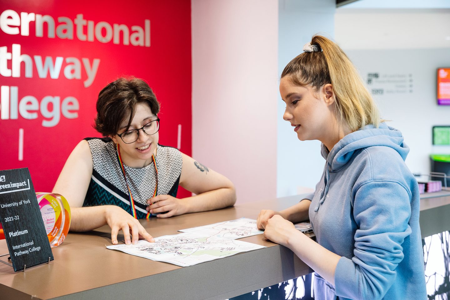  Foto zu Student services at the University of York International Pathway College 