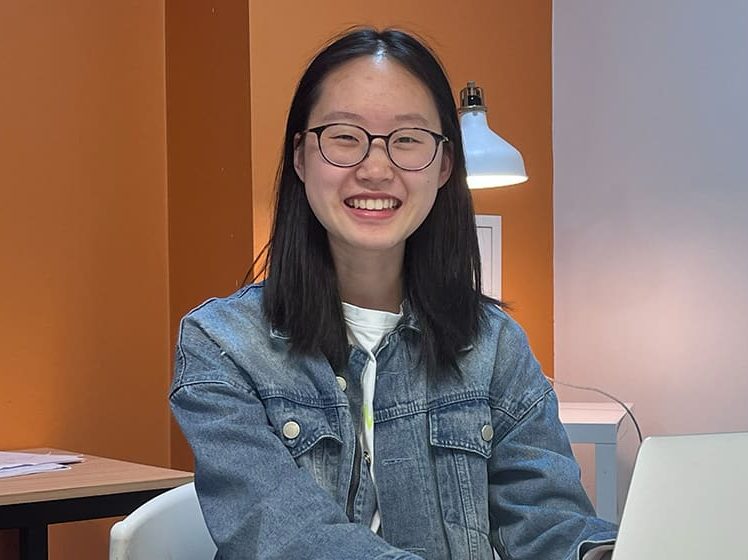 happy glasgow student headshot