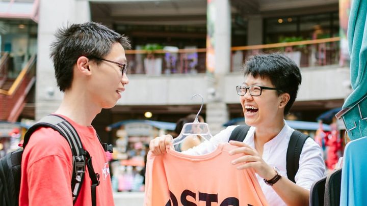 students shopping in Boston