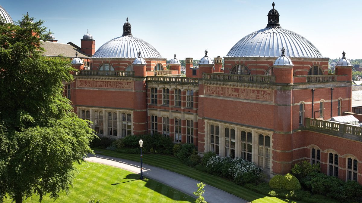 University of Birmingham Aston Webb building