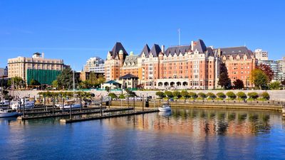 Beautiful harbour view with fairmont express hotel reflection