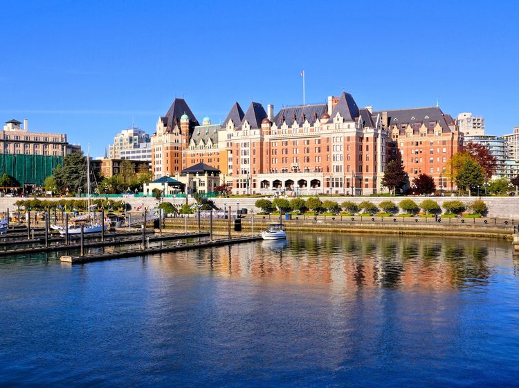 Beautiful harbour view with fairmont express hotel reflection