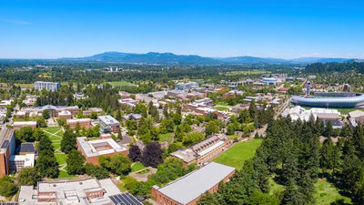 Aerial view of University of Oregon's campus in Eugene