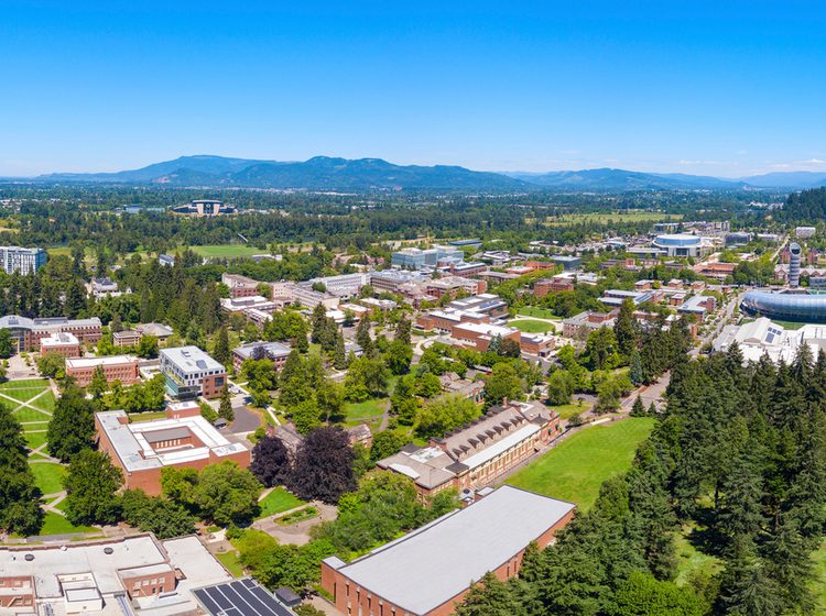 Aerial view of University of Oregon's campus in Eugene